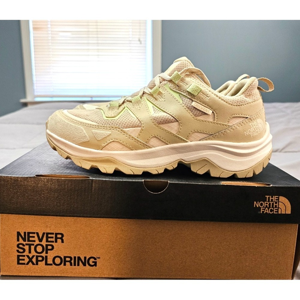 The North Face® (Women's 7.5 M) Hedgehog™ 3 Waterproof Hiking Shoes, Gravel/Dune